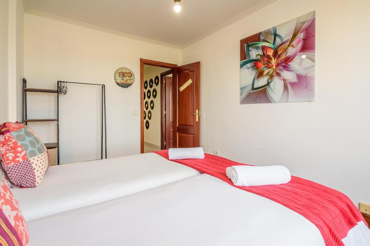 O Faro Apartments Ribadeo Exterior photo