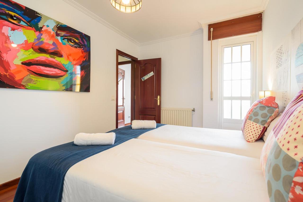 O Faro Apartments Ribadeo Exterior photo